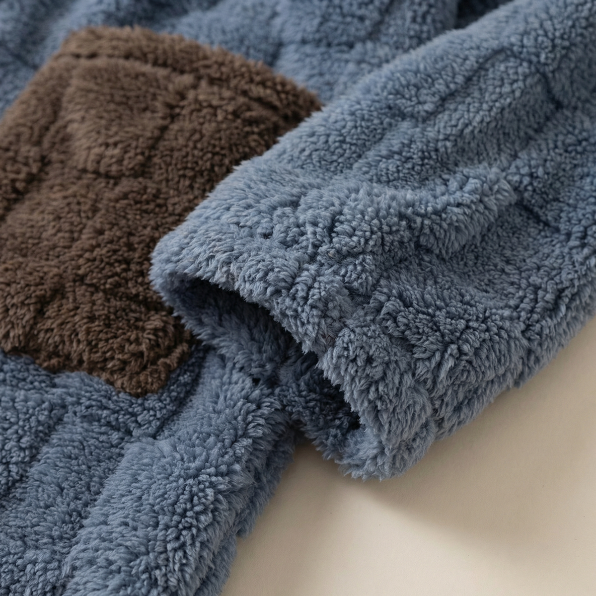 Peignoir Polaire Épais à Boutons avec Capuche Modèle Hiver