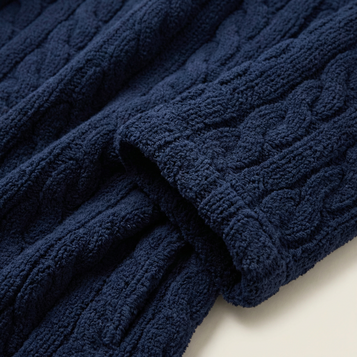 Peignoir Long Homme à Capuche en Maille Torsadée